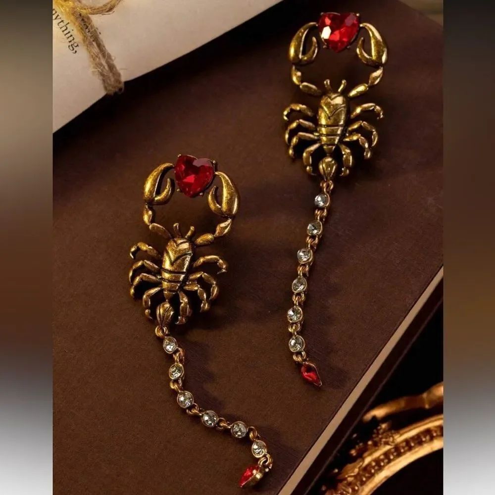Scorpion Dangle Earrings A1405